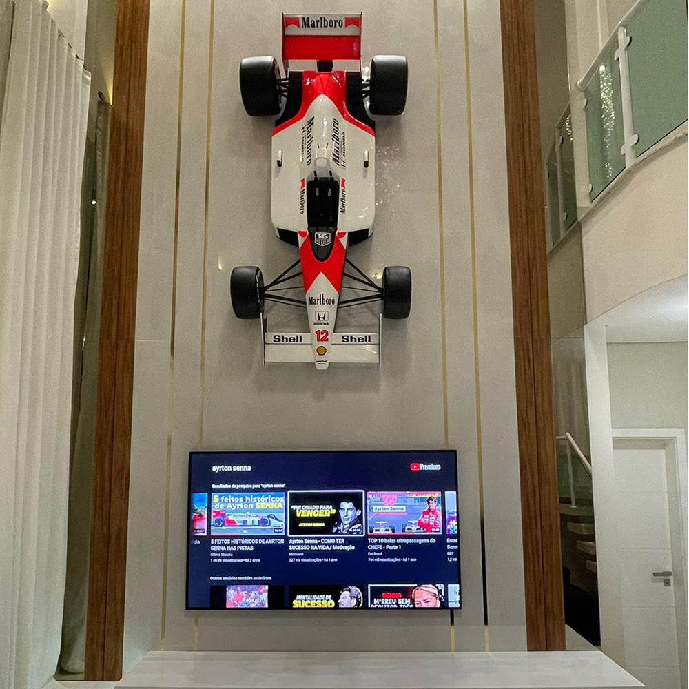 1:2 Scale Replica MP4-4 1988 Formula One Car