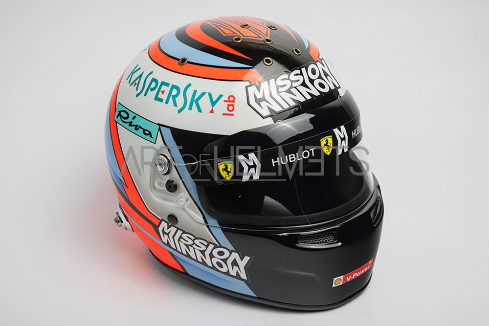 Kimi Räikkönen 2018 Casco Replica 1:1 a grandezza naturale